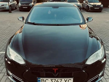 Авто Tesla Model S 2013 № 8319048
