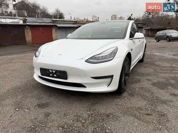 Авто Tesla Model 3 2018 № 8319061