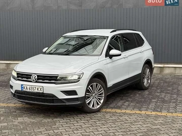Авто Volkswagen Tiguan 2017 № 8319126