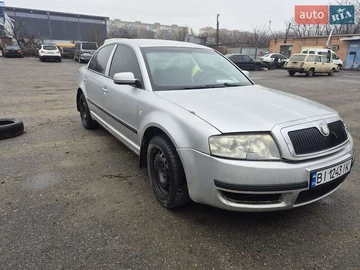Авто Skoda Superb 2004 № 8319259