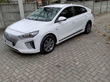 Авто Hyundai Ioniq 2017 № 8319514
