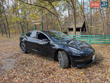 Авто Tesla Model 3 2018 № 8319636