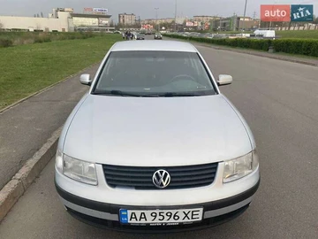 Авто Volkswagen Passat 1999 № 8319828
