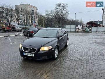 Авто Volvo V50 2009 № 8319934