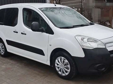 Авто Citroen Berlingo 2010 № 8320023