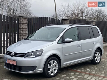 Авто Volkswagen Touran 2011 № 8320052