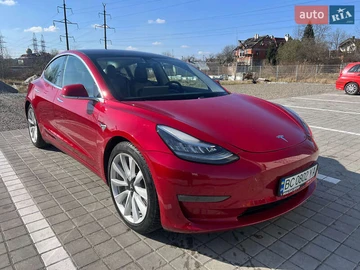 Авто Tesla Model 3 2018 № 8320291