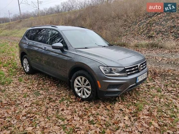 Авто Volkswagen Tiguan 2021 № 8320305
