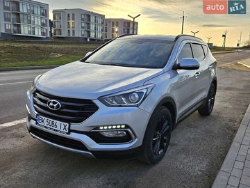 Авто Hyundai Santa Fe 2015 № 8320310