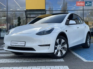 Авто Tesla Model Y 2021 № 8320335