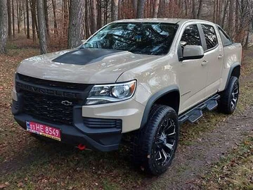 Авто Chevrolet Colorado 2022 № 8320365