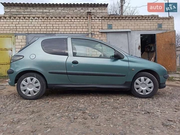 Авто Peugeot 206 2002 № 8320497