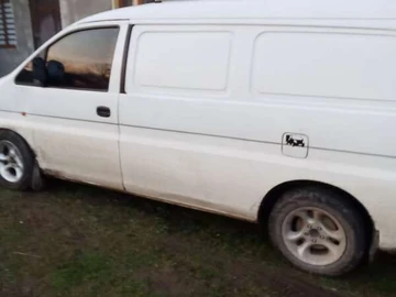 Авто Hyundai H 200 1999 № 8320585