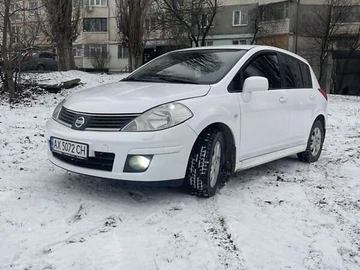 Авто Nissan Tiida 2010 № 8320647