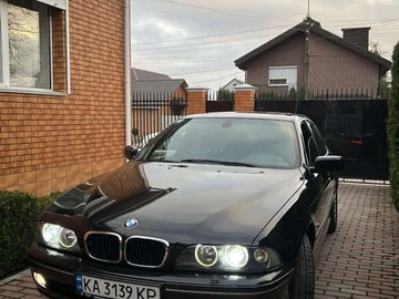 Авто BMW 5 Series 2002 № 8320794