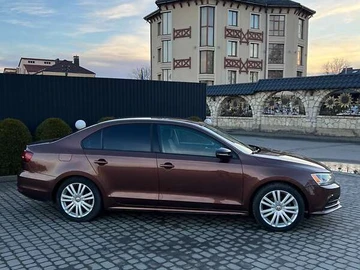 Авто Volkswagen Jetta 2016 № 8320797