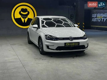 Авто Volkswagen E-Golf 2015 № 8320896