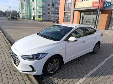 Авто Hyundai Elantra 2018 № 8320960