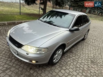 Авто Opel Vectra 2000 № 8321323