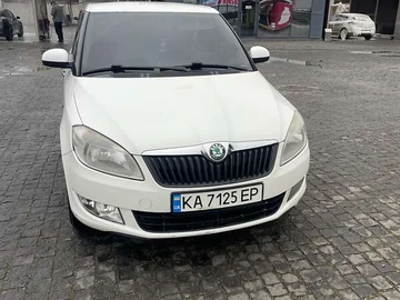 Авто Skoda Fabia 2011 № 8321395