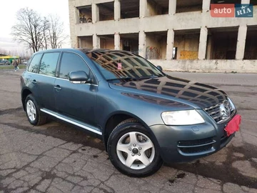 Авто Volkswagen Touareg 2005 № 8321436