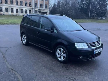 Авто Volkswagen Touran 2004 № 8321438