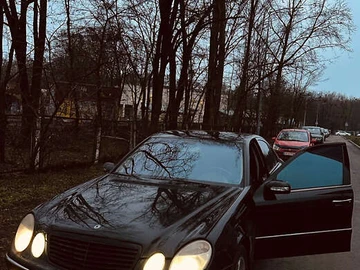 Авто Mercedes E-Class 2003 № 8321474