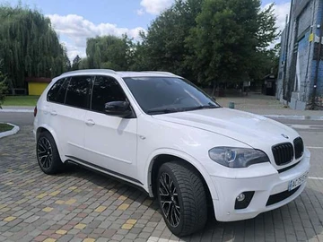 Авто BMW X5 2010 № 8321741