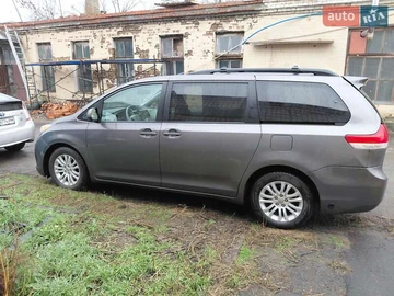 Авто Toyota Sienna 2014 № 8321844