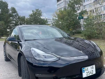 Авто Tesla Model 3 2023 № 8321952