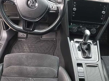 Авто Volkswagen Passat 2018 № 8321968