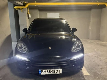 Авто Porsche Cayenne 2013 № 8321994
