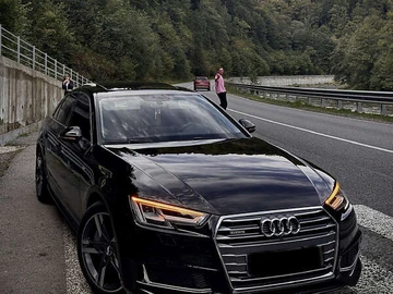 Авто Audi A4 2017 № 8322003