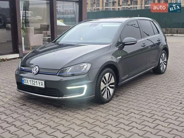 Авто Volkswagen E-Golf 2015 № 8322269