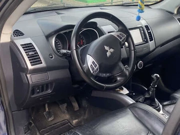 Авто Mitsubishi Outlander Xl 2007 № 8322272