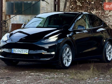 Авто Tesla Model Y 2021 № 8322323