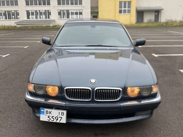 Авто BMW 7 Series 2001 № 8322387