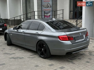 Авто BMW 5 Series 2010 № 8322507