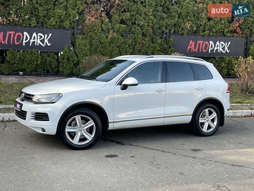 Авто Volkswagen Touareg 2013 № 8322680