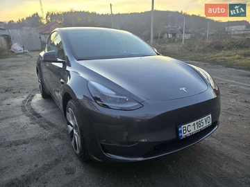 Авто Tesla Model Y 2023 № 8322808