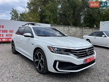 Авто Volkswagen Passat 2019 № 8323012