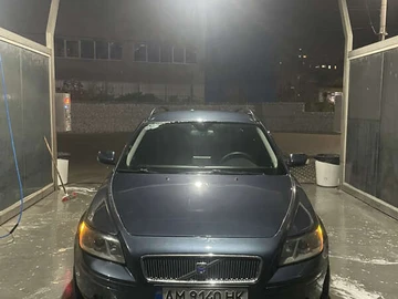 Авто Volvo V50 2006 № 8323150