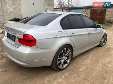 Авто BMW 3 Series 2005 № 8323157