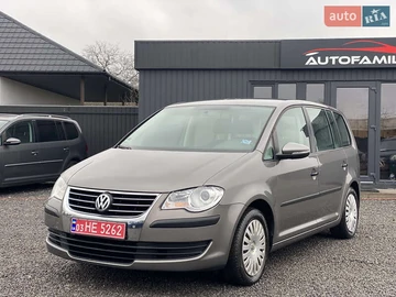 Авто Volkswagen Touran 2009 № 8323183