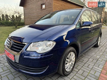 Авто Volkswagen Touran 2009 № 8323184