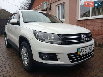 Авто Volkswagen Tiguan 2012 № 8323293