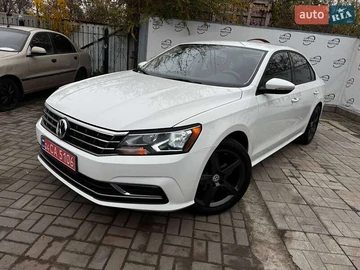 Авто Volkswagen Passat 2018 № 8323297