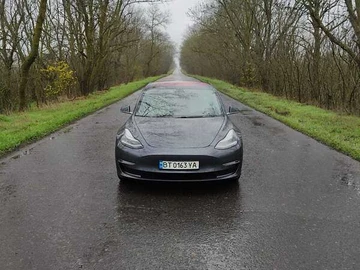Авто Tesla Model 3 2018 № 8323324