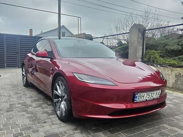 Авто Tesla Model 3 2024 № 8323358