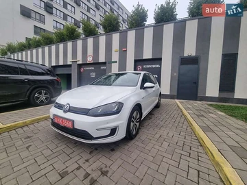 Авто Volkswagen E-Golf 2015 № 8323559